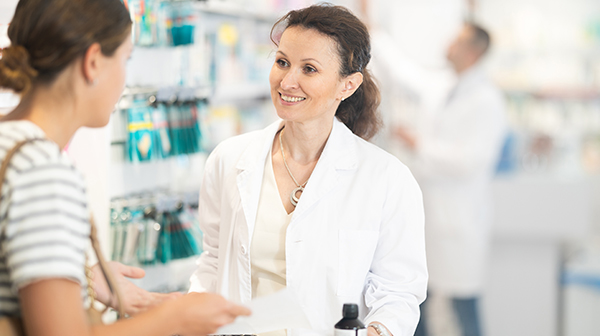 Report Fip: farmacisti, protagonisti dell’autocura, ma senza remunerazione